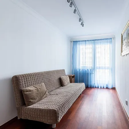 Bukowinska 12: Spacious Two-bedroom With Balcony And Parking Apartment Warsaw